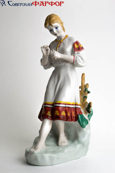 Майская ночь - фарфоровая статуэтка Полоне  подарок